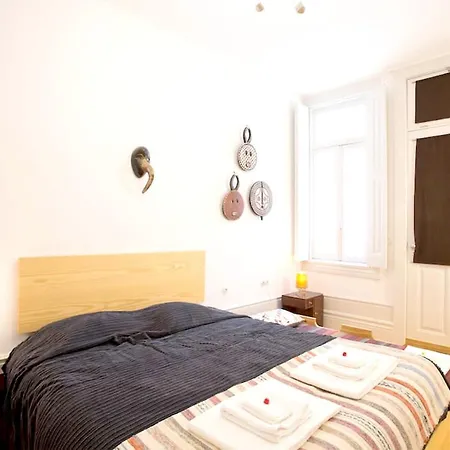 3 Bedrooms House With Enclosed Garden And Wifi At 4 Km Away From The