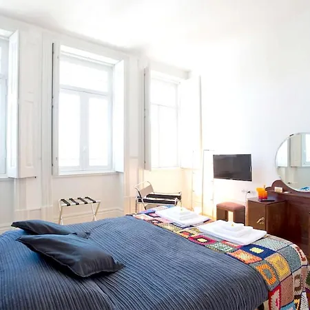3 Bedrooms House With Enclosed Garden And Wifi At 4 Km Away From The Holiday home