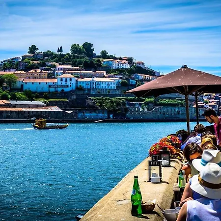 3 Bedrooms House With Enclosed Garden And Wifi At 4 Km Away From The Holiday home Porto