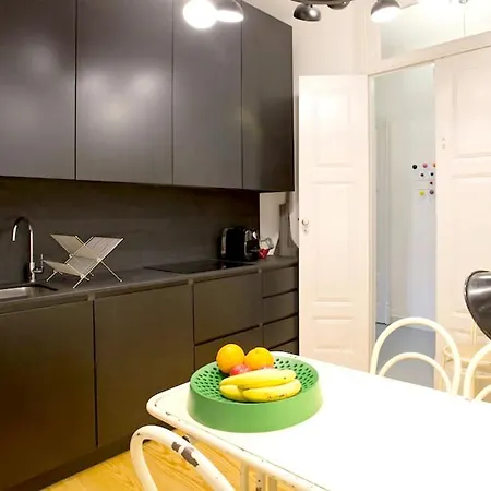 3 Bedrooms House With Enclosed Garden And Wifi At 4 Km Away From The